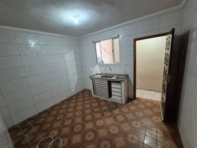 Casa Térrea para Venda em Mauá, Jardim Zaíra, 1 dormitório, 1 banheiro, 2 vagas