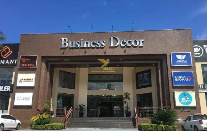 Loja/Sala Comercial de 250 m² à Venda no Business Decor - Florianópolis - SC