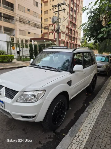 Mitsubishi Pajero TR4 2.0 Flex 16V 4X2 Aut. 2013