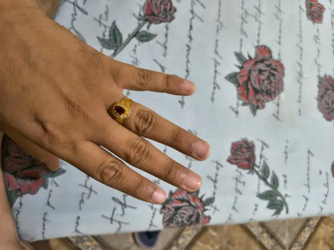 Anel Presidente Prata Banhado a Ouro - Pedra Vermelha