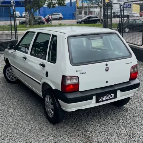 Fiat Uno Mille 1.0 Fire/ F.flex/ Economy 4P 2010
