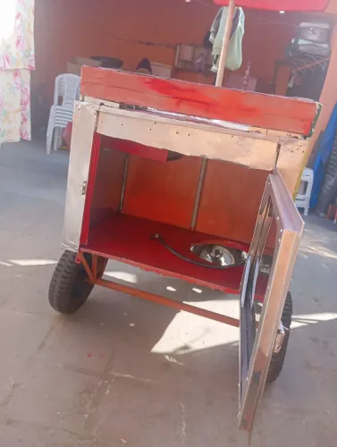 Carrinho do milho com licença ou sem