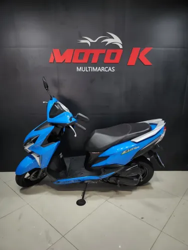 Linda elite com 13mil km