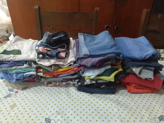 Lote de roupa menino tamanho 2