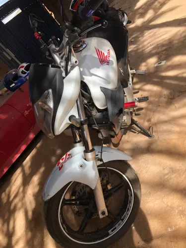 Honda cb 300r
