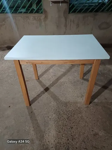 Mesa de madeira