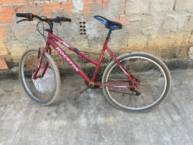 Vendo bicicleta Houston aro 26