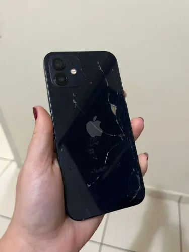 VENDO IPHONE 12 128GB ( NEGOCIÁVEL)