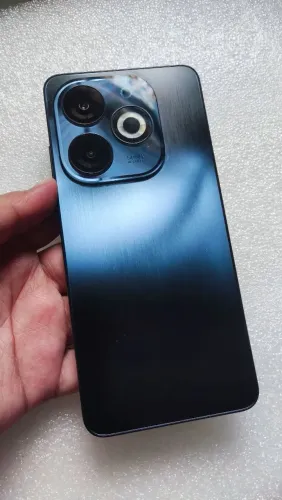 Celular Infinix Smart 8 Pro