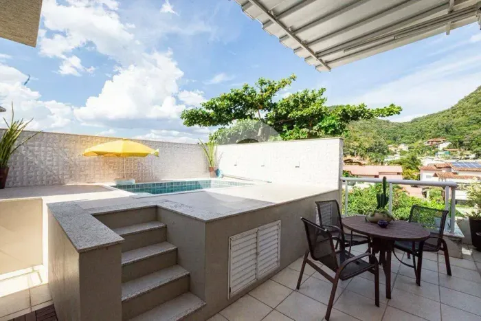 Cobertura com 3 dormitórios à venda, 150 m² por R$ 1.599.000,00 - Itacoatiara - Niterói/RJ