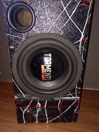 Caixa de Som Completa: Subwoofer Tormento 12" 350W + Módulo Sony Xplod 600W