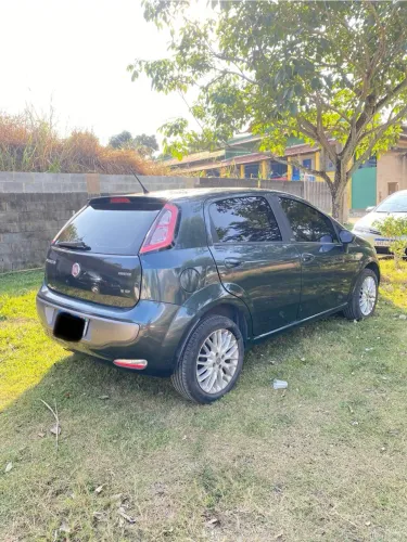 Fiat Punto Essence Dualogic 1.6 Flex 16V 5P 2013