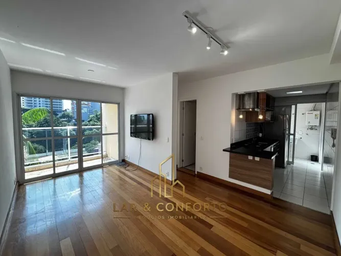LOCAÇÃO - RUA OSCAR CARAVELAS, 220