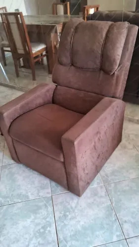 Poltrona-reclinavel