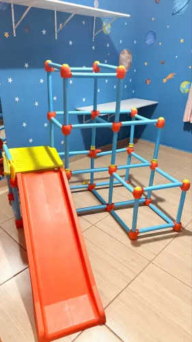 Play Everest, um playground super divertido