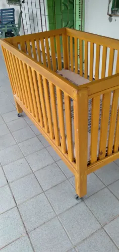 Berço cercado