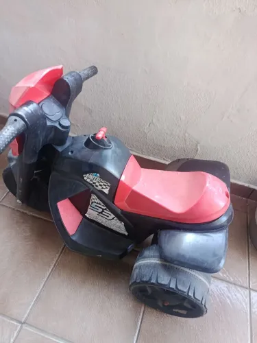 Triciclo elétrico bandeirantes necessário trocar bateria