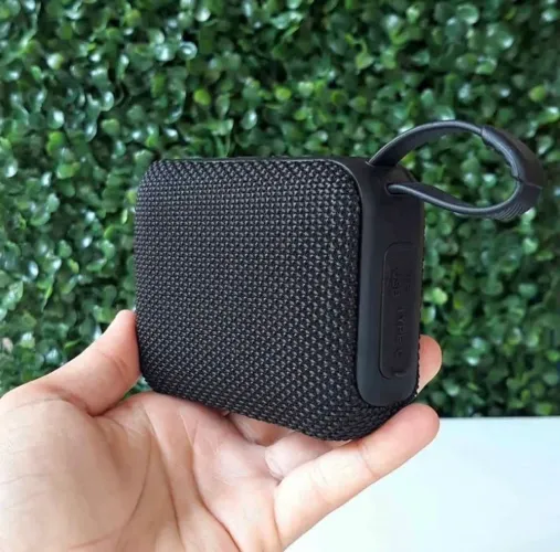 Caixa de som Bluetooth portátil 