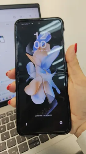 ZFLIP 4