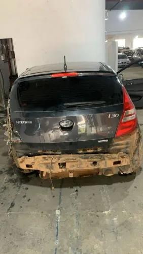 Hyundai i30 2.0 16v automático 2009. Somente venda de peças separadas.