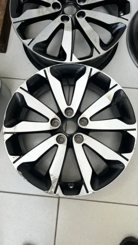 Duas rodas aro18 Kia Sportage