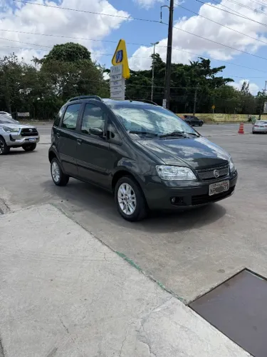 Fiat Idea ELX 1.4 MPI Fire Flex 8V 5P 2010