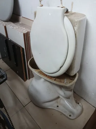 Vaso e caixa acoplada!