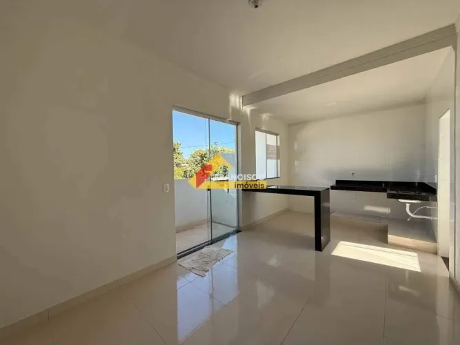 Casa para aluguel, 3 quartos, 1 suíte, 1 vaga, Campina Verde - Divinópolis/MG