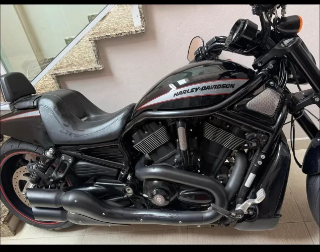 HARLEY-DAVIDSON V ROD NIGHT ROD...