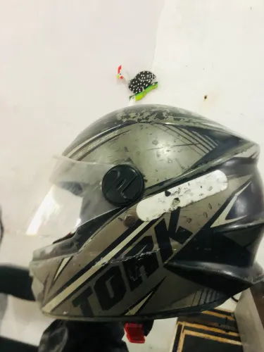 Capacete tamanho 58