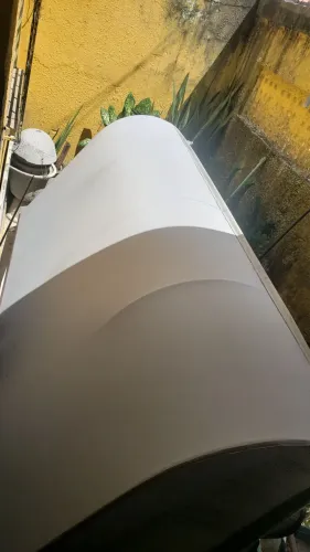 Vendo toldo 2 metros e 15 centímetros