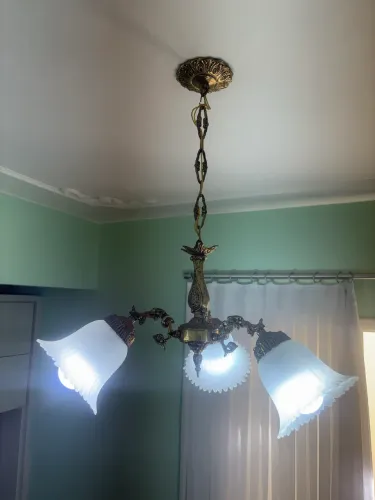 Lustre de bronze com 3 bocas mais luminária parede