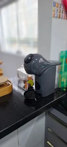 Cafeteira Nespresso/Arno. Com 8 meses de garantia de fábrica!