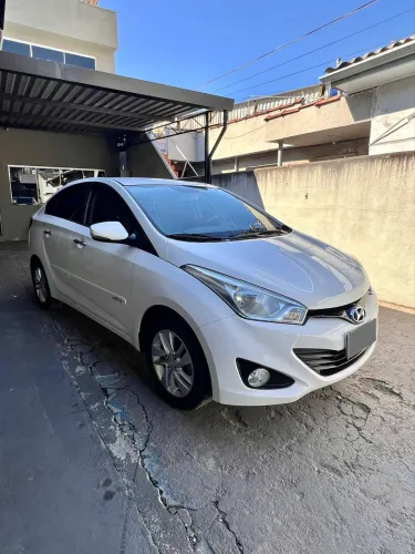 Hyundai HB20S Premium 1.6 Flex 16V Aut. 4P 2015