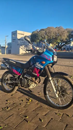 NX350 Sahara, vendo ou troco.