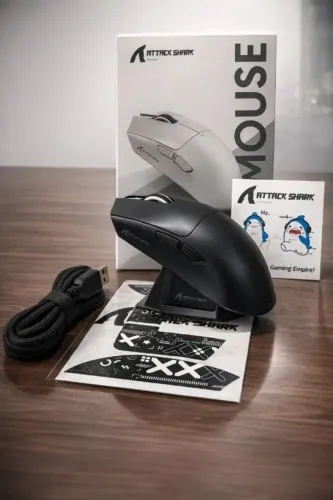 ATTACK SHARK X11 PRETO - MOUSE GAMER, SEM FIO, DOC DE CARREGAMENTO.