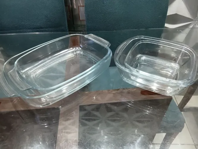 Conjunto de travessas de vidro - 4 peças