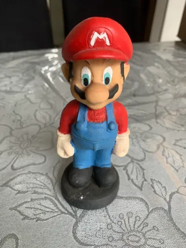 Figure em cerâmica Mario 