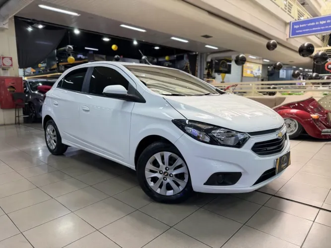 Chevrolet Onix Hatch LT 1.4 8V Flex Aut. 4P 2018