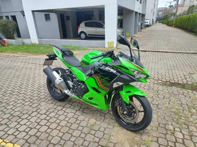 Ninja 400 impecável 