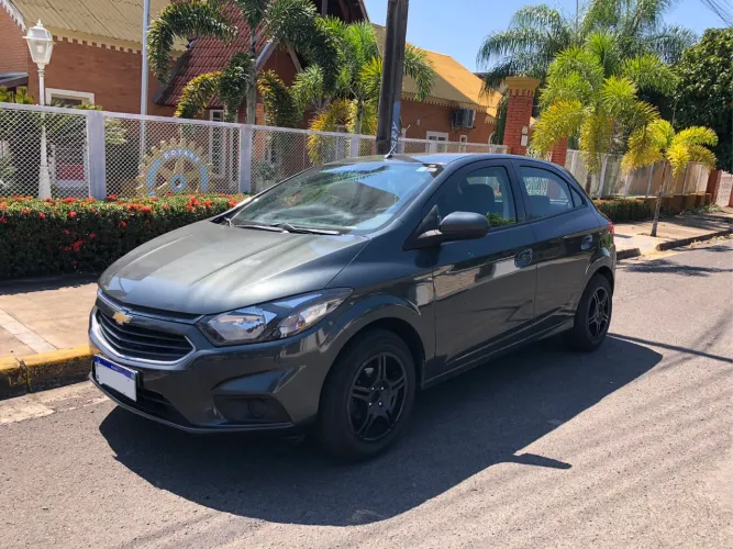 Chevrolet Onix Hatch LT 1.0 8V Flex Mec. 4P 2018