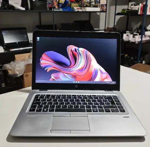 Notebook HP AMD A10, 16GB ram, M2 nvme 256GB, em perfeito estado, parcelo no cartão