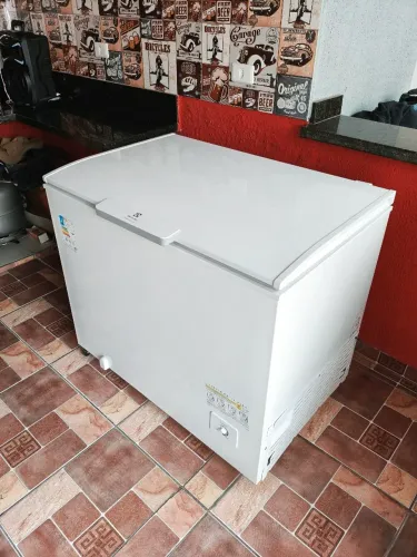 Freezer Horizontal Electrolux HI330 314L Inverter (Ligado apenas 1 vez / Zerado)