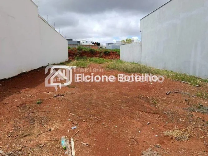 Terreno à venda na melhor localização dentro do Quintas Alto Umuarama