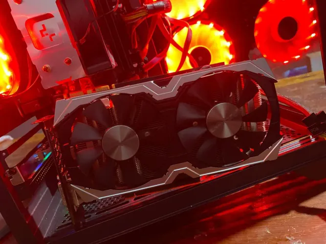 Placa de vídeo GTX 1070 8GB VRAM