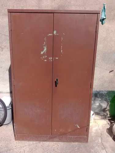 Armario de ferro 2 metro altura 1.20 largura 50cm fundo