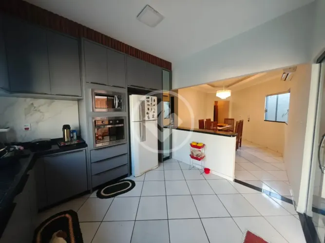 CASA À VENDA NO ICARAY | PORTEIRA FECHADA codigo: 366069
