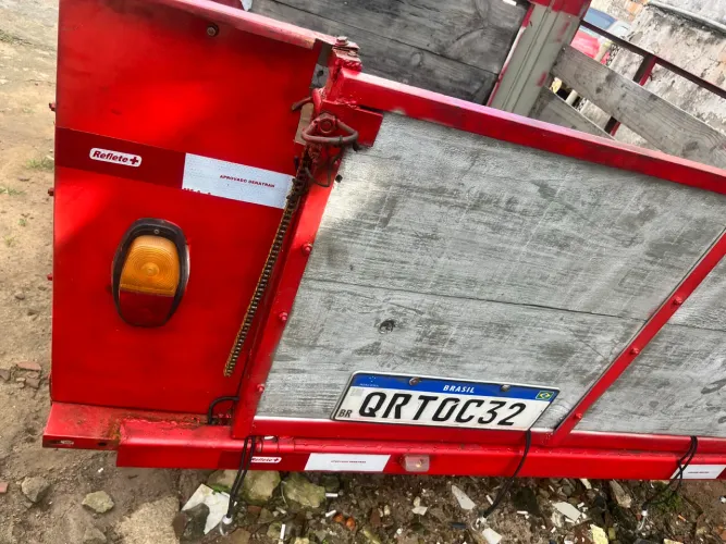 Vendo reboque carretinha