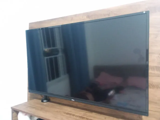 TV Philco 40" - SmarTV