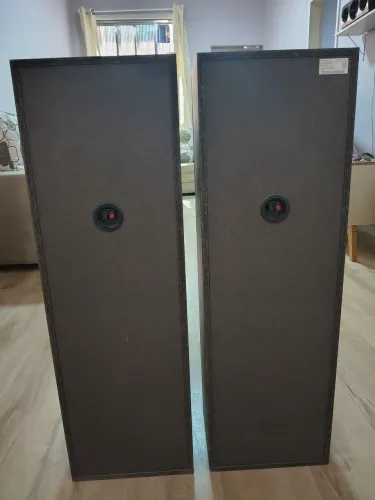Caixas de Som, marca Sony, modelo: SS-MSP3M. Semi novas em perfeitas condições.
